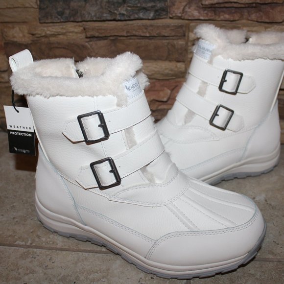 UGG KOOLABURRA Shoes - NIB UGG KOOLABURRA MOTO WINTER SNOW BOOTS WHITE